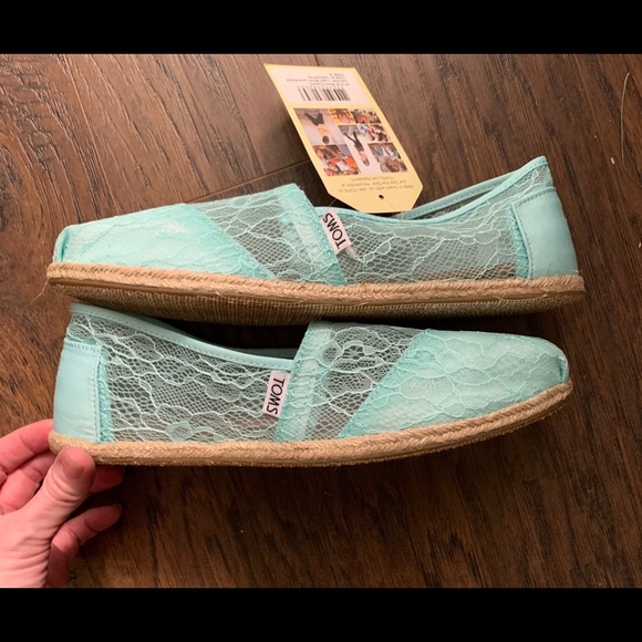 Tom’s Classic Lace shoes - Picture 1 of 5